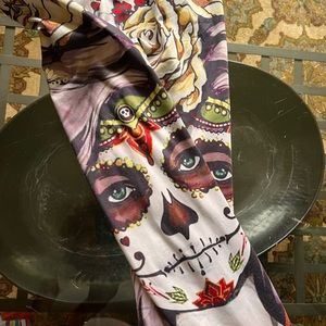 Day of the dead leggings. Size XXL